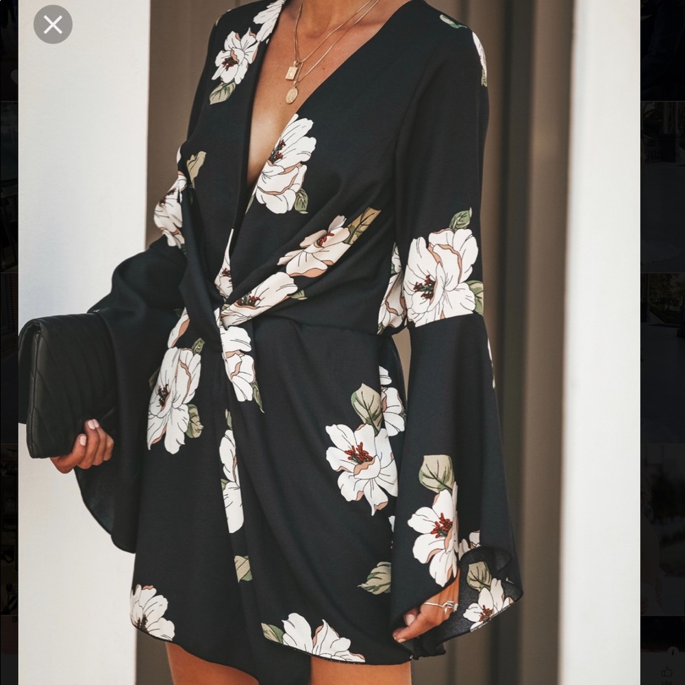 New never worn Vici dress. Didn’t come with tags